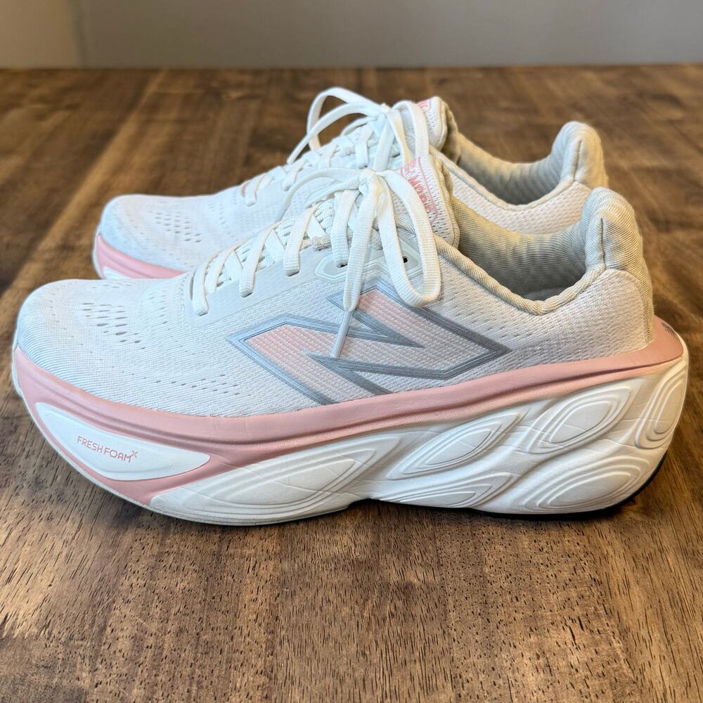 New Balance x CALIA MORE V5 Shoe Fresh Foam Neutral Max Cushion White Women 9.5B - Picture 3 of 10